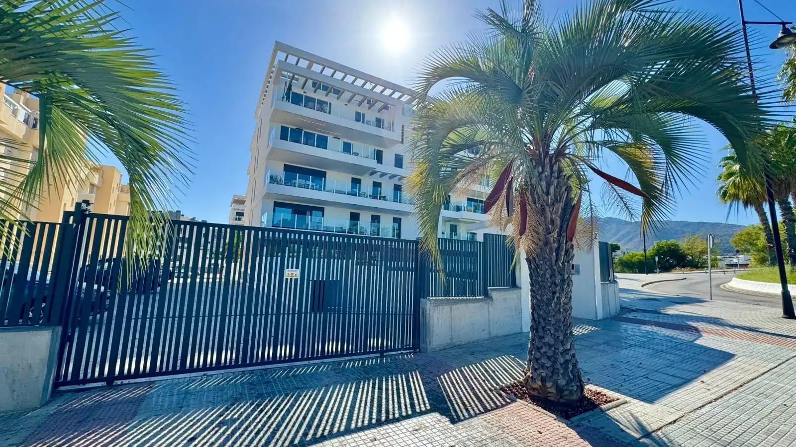 Vista exterior de Apartamento de alquiler en Torremolinos con Aire acondicionado, Calefacción y Jardín privado