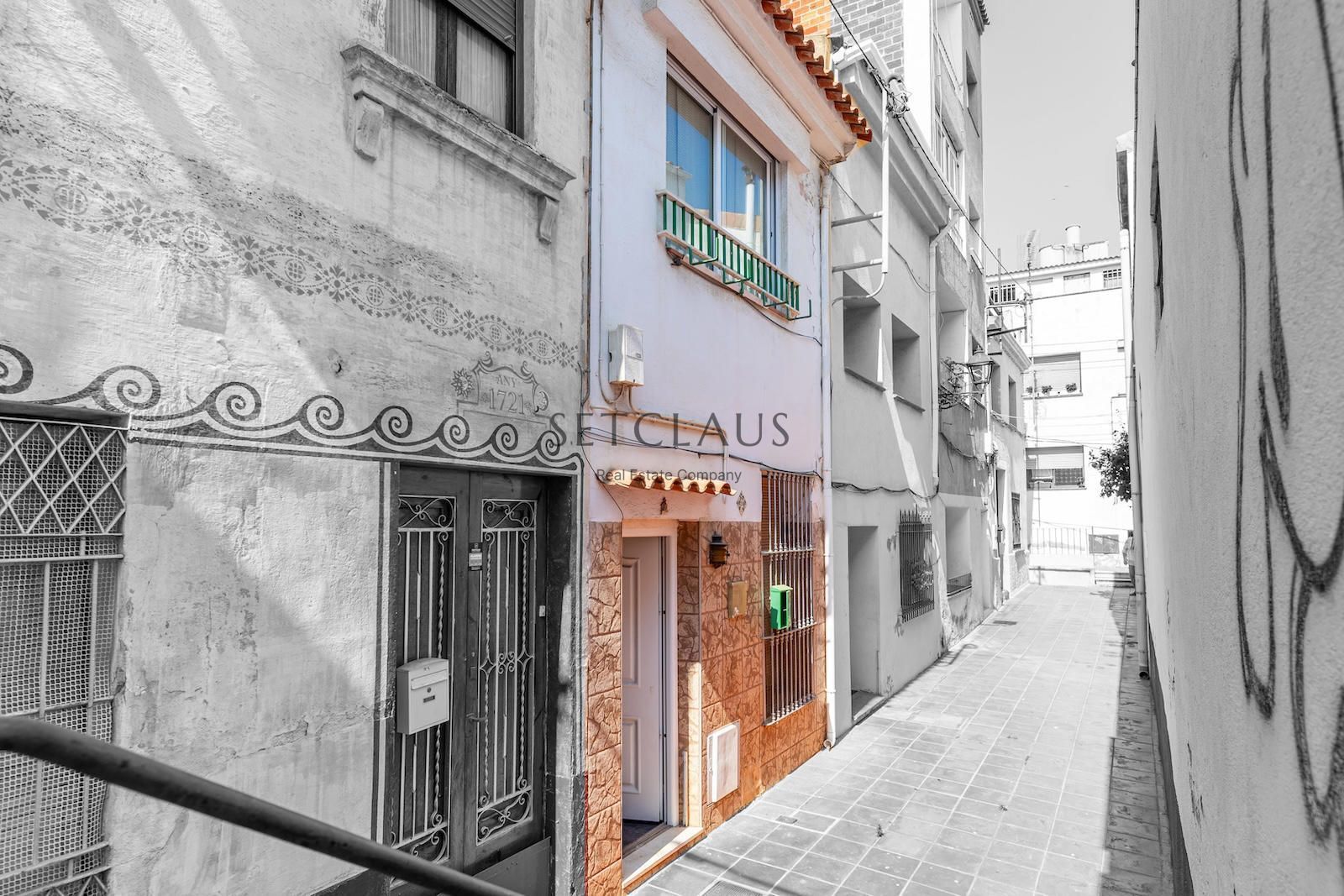 Vista exterior de Casa o xalet en venda en El Masnou amb Terrassa