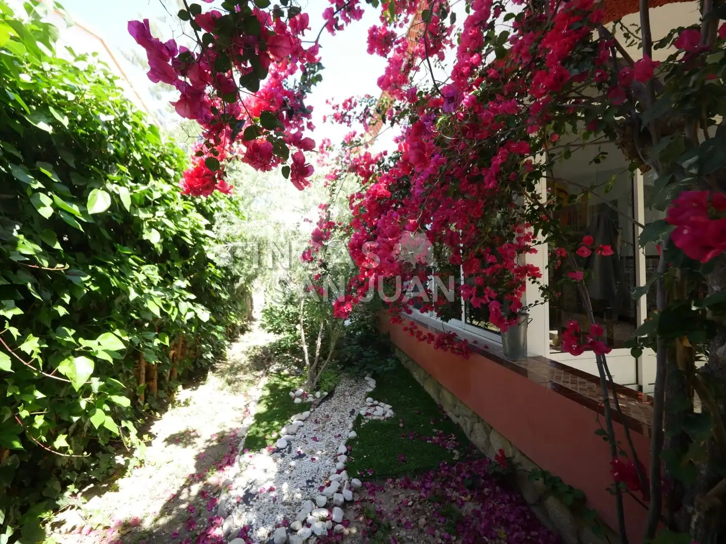 Jardí de Casa o xalet en venda en Sant Joan d'Alacant amb Terrassa, Traster i Piscina