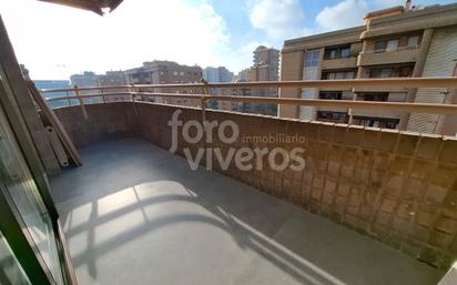 Exterior view of Flat to rent in  Valencia Capital  with Air Conditioner, Heating and Terrace