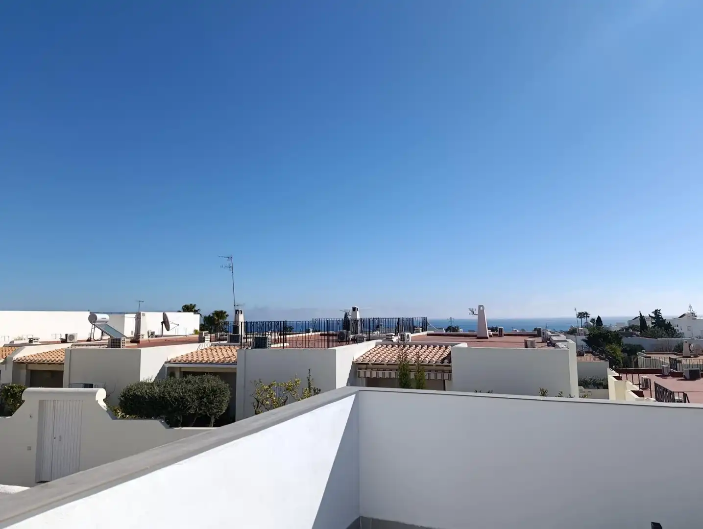 Reihenhaus mit Pool zum Verkauf in Vista de los Ángeles, imagen 3