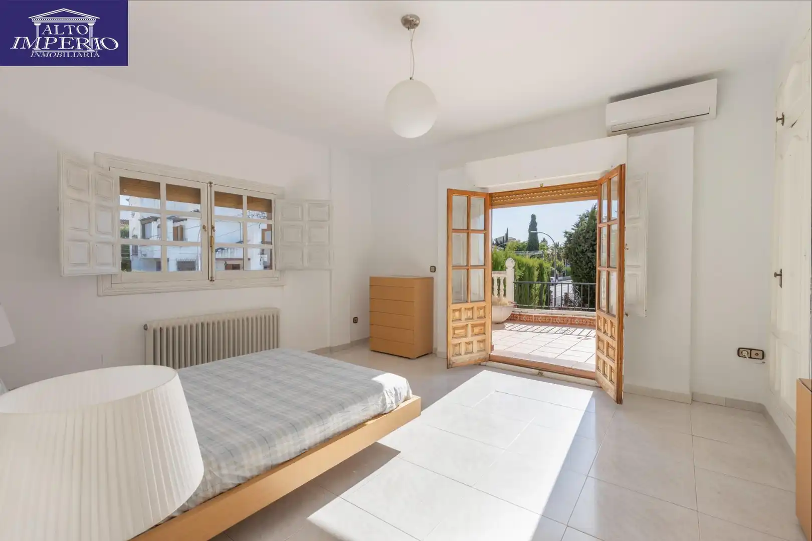 Chalet con terraza en venta en Altos de la Zubia, imagen 50