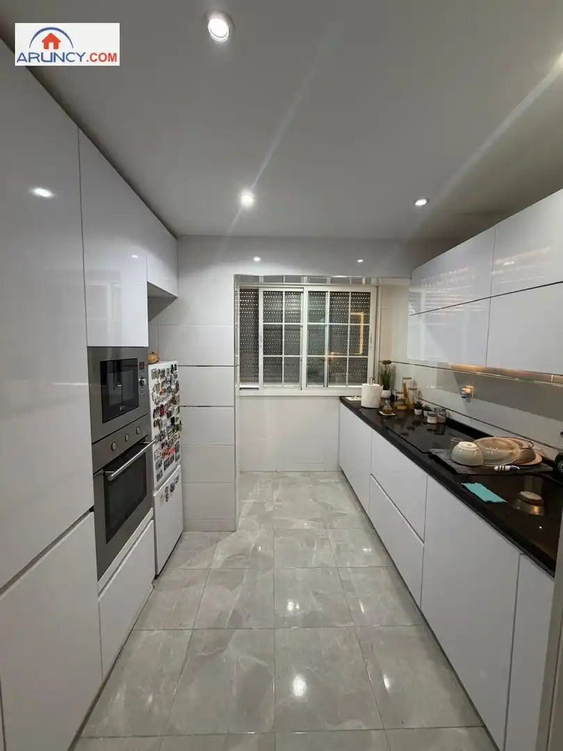 Kitchen of Flat for sale in Sur