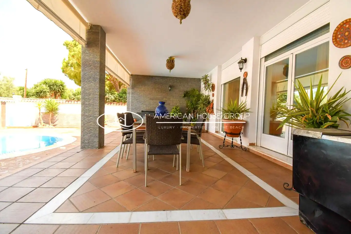 Terrace of Houses for sale in Chiclana de la Frontera  with Air Conditioner, Heating and Private garden