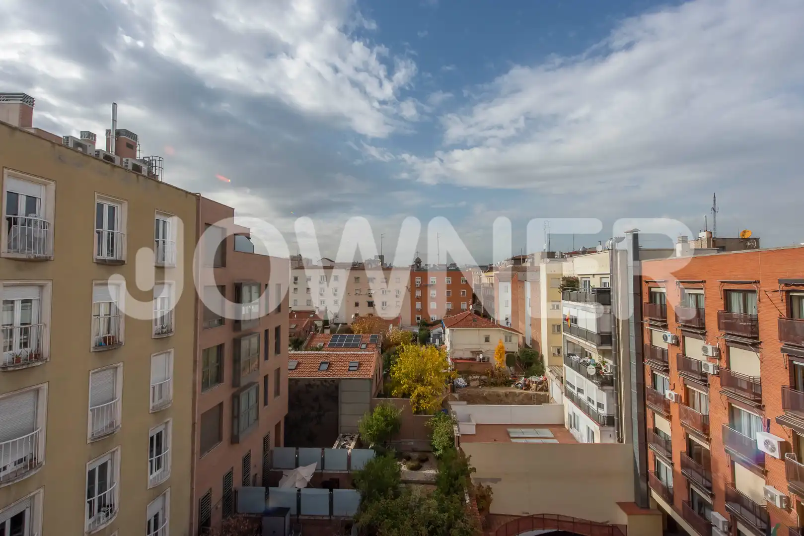 Terrassa de Pis de lloguer en Madrid amb Aire condicionat, Calefacció i Moblat