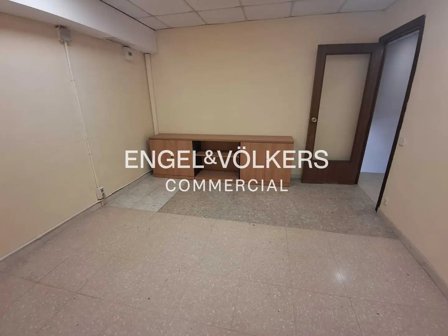 Business premises to rent in Centre, imagen 13