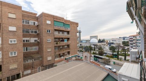 Foto 2 de Piso en venta en Avenida de Barcelona, 6, Barrio de Zaidín, Granada Capital