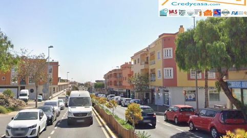 Foto 3 de Piso en venta en San Isidro, Granadilla de Abona