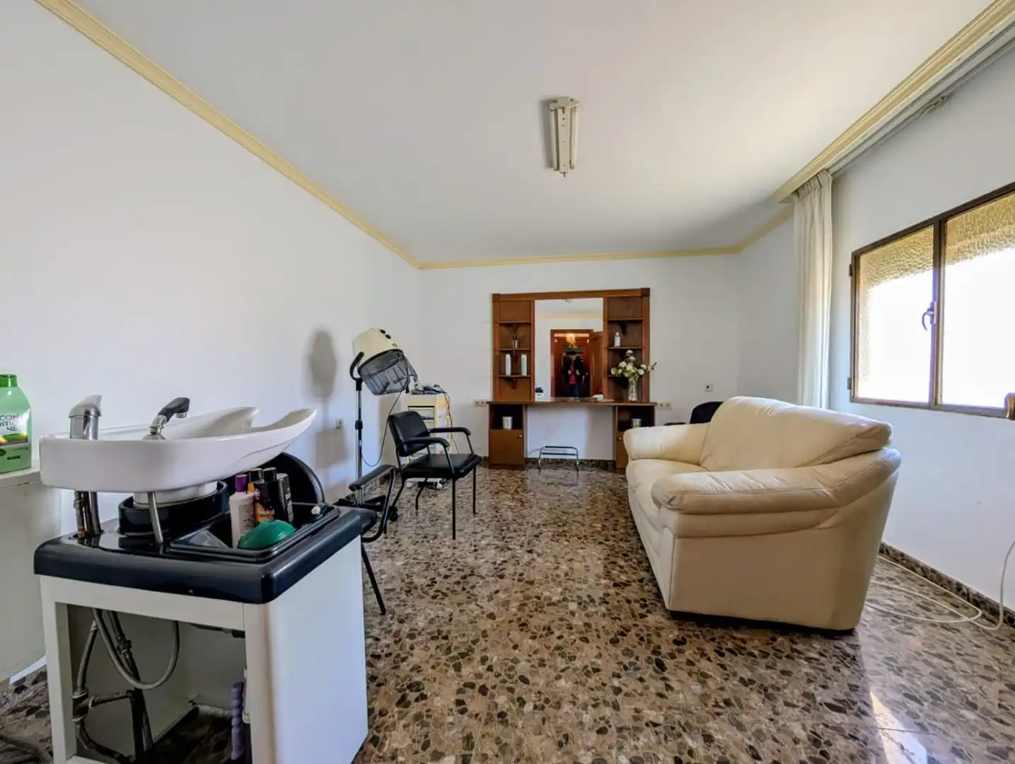 Sala d'estar de Casa o xalet en venda en Loja amb Terrassa i Traster