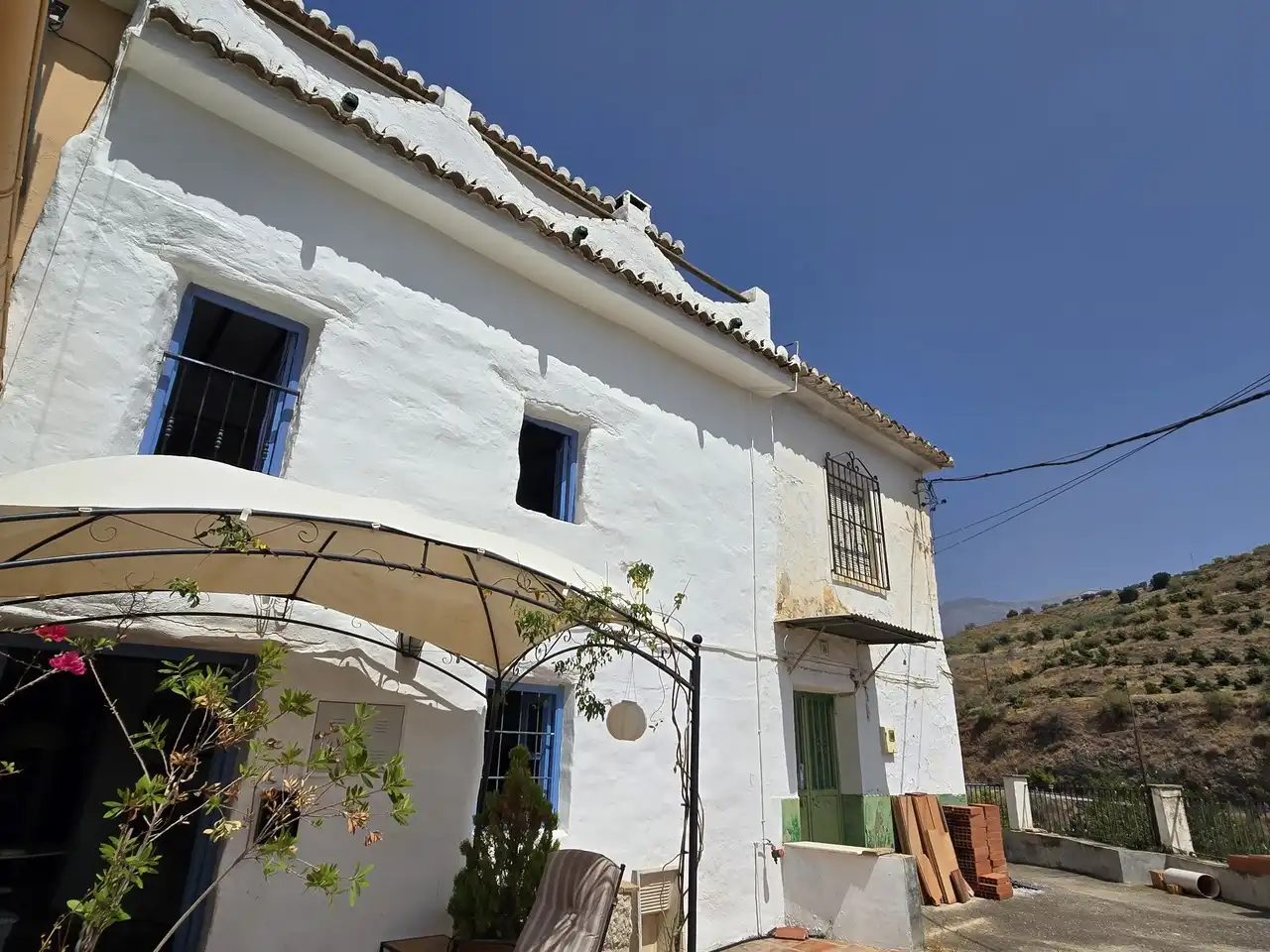 Exterior view of Country homes for sale in Viñuela  with Terrace