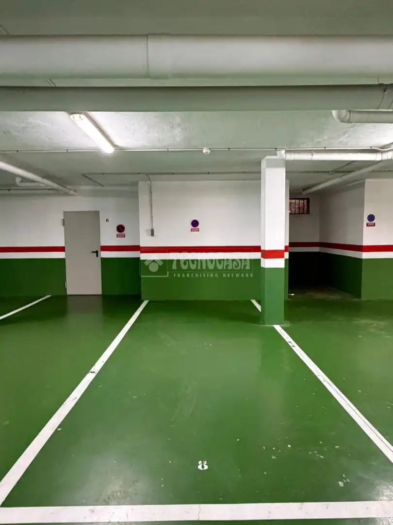 Parking of Garage for sale in Casares  with Alarm
