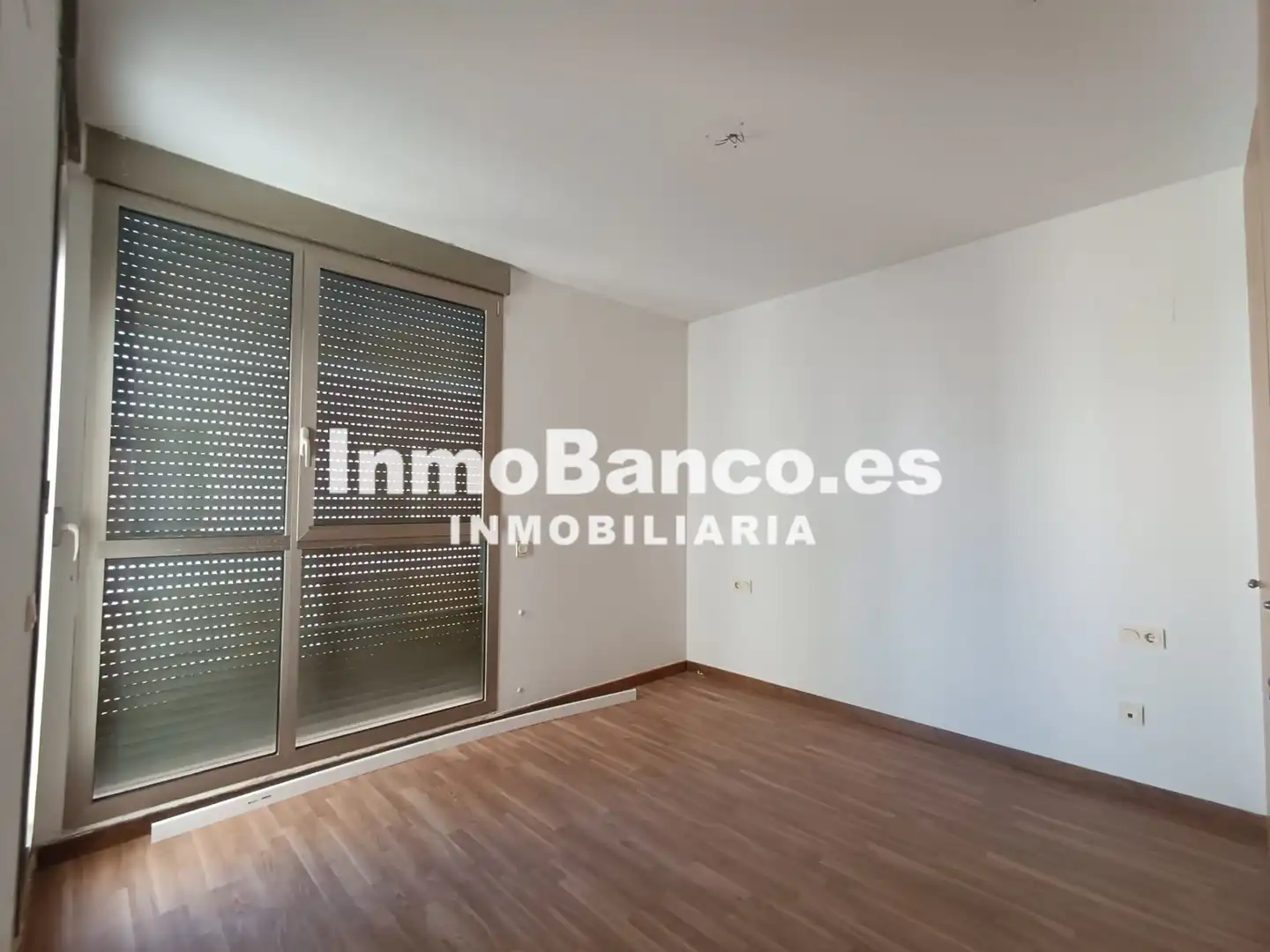Detached homes for rent in La Pobla de Vallbona  with Air Conditioner, Heating and Terrace