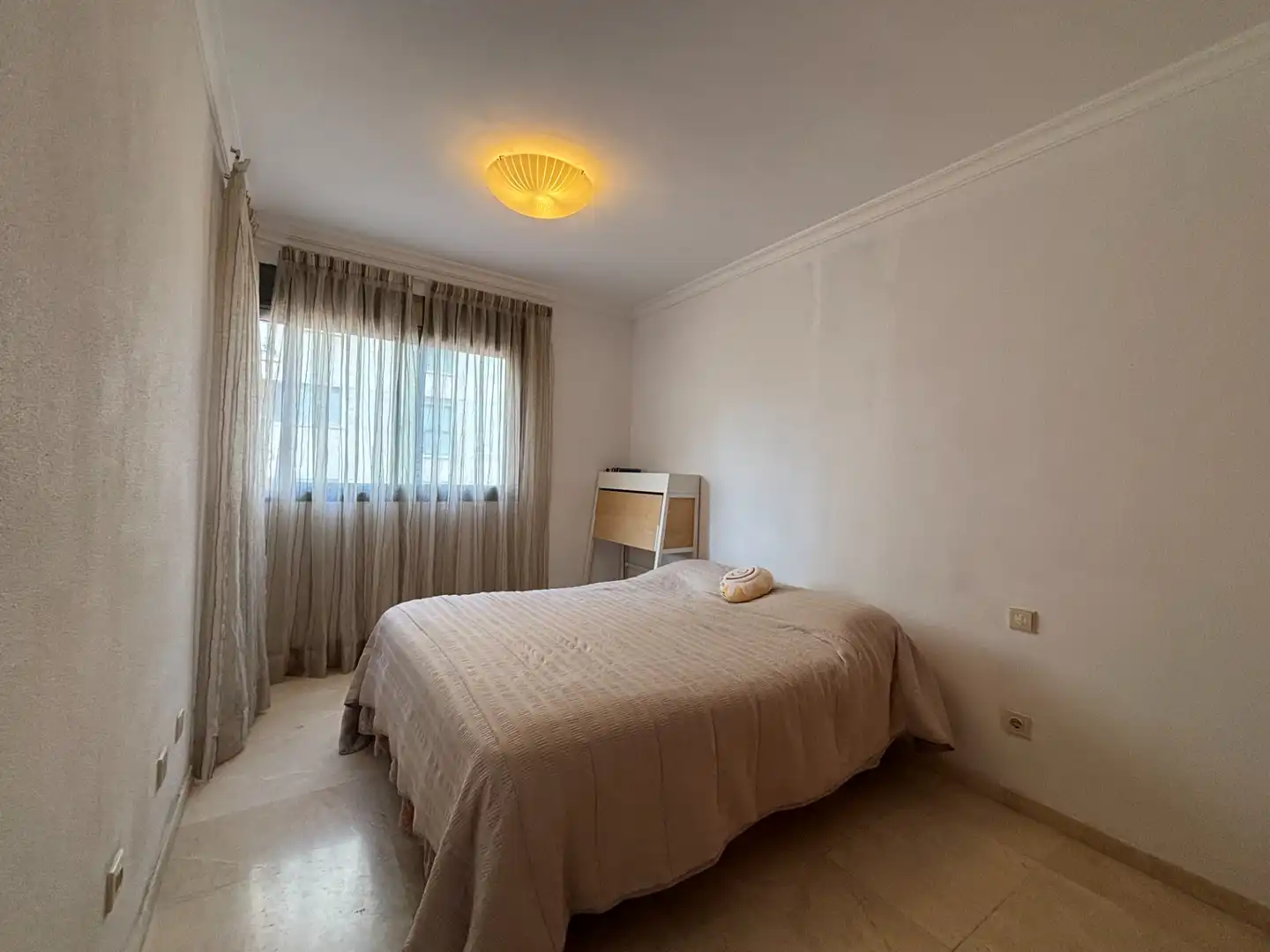 Habitación de Piso en venta en Las Palmas de Gran Canaria con Terraza y Piscina comunitaria