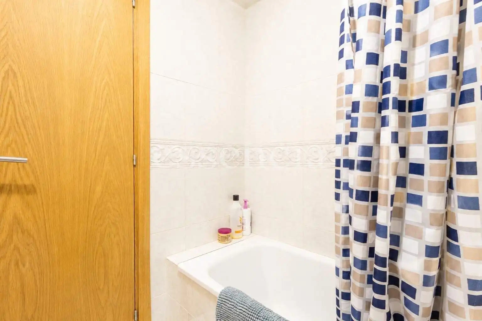 Baño de Apartamento en venta en Gandia con Jardín privado, Terraza y Trastero