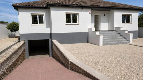 EXCLUSIVO CHALET DE DISEÑO Y ALTA EFICIENCIA ENERGÉTICA EN GÓJAR GRANADA, imatge 4