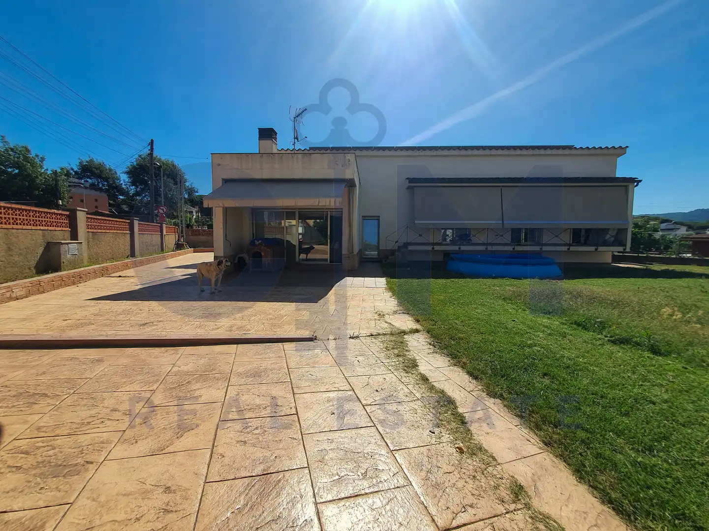 Villa con terrazza in vendita a Carrer Pins