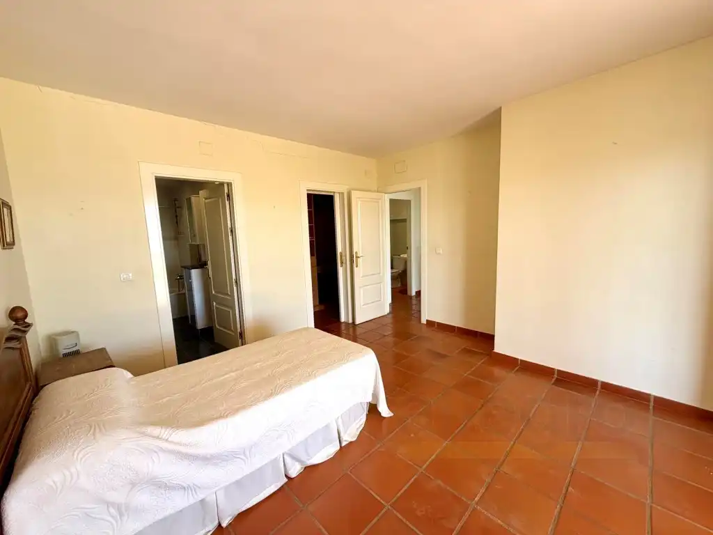 Habitación de Casa o chalet en venta en Las Gabias