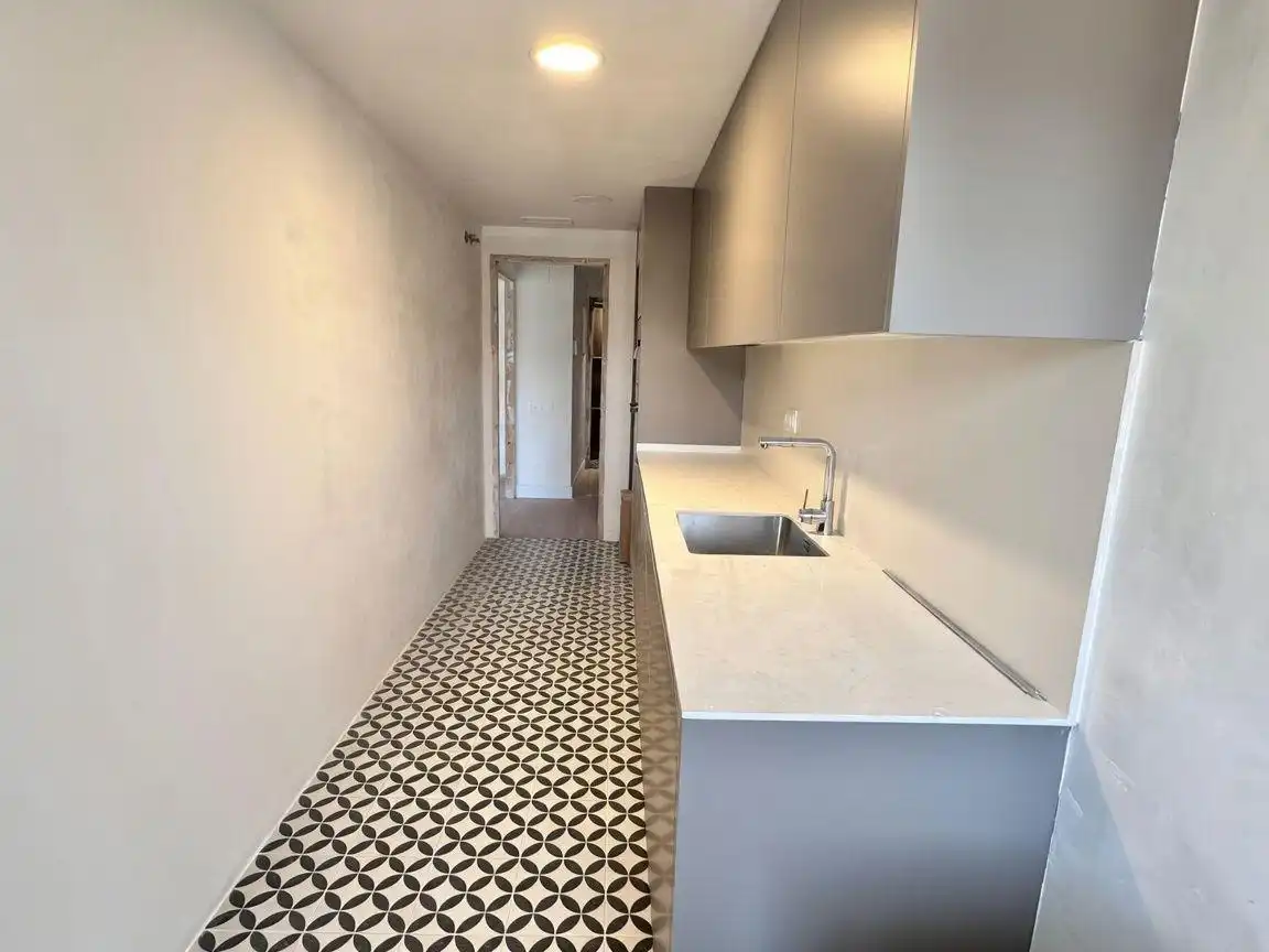 Kitchen of Flat for sale in Sabadell  with Air Conditioner, Heating and Terrace