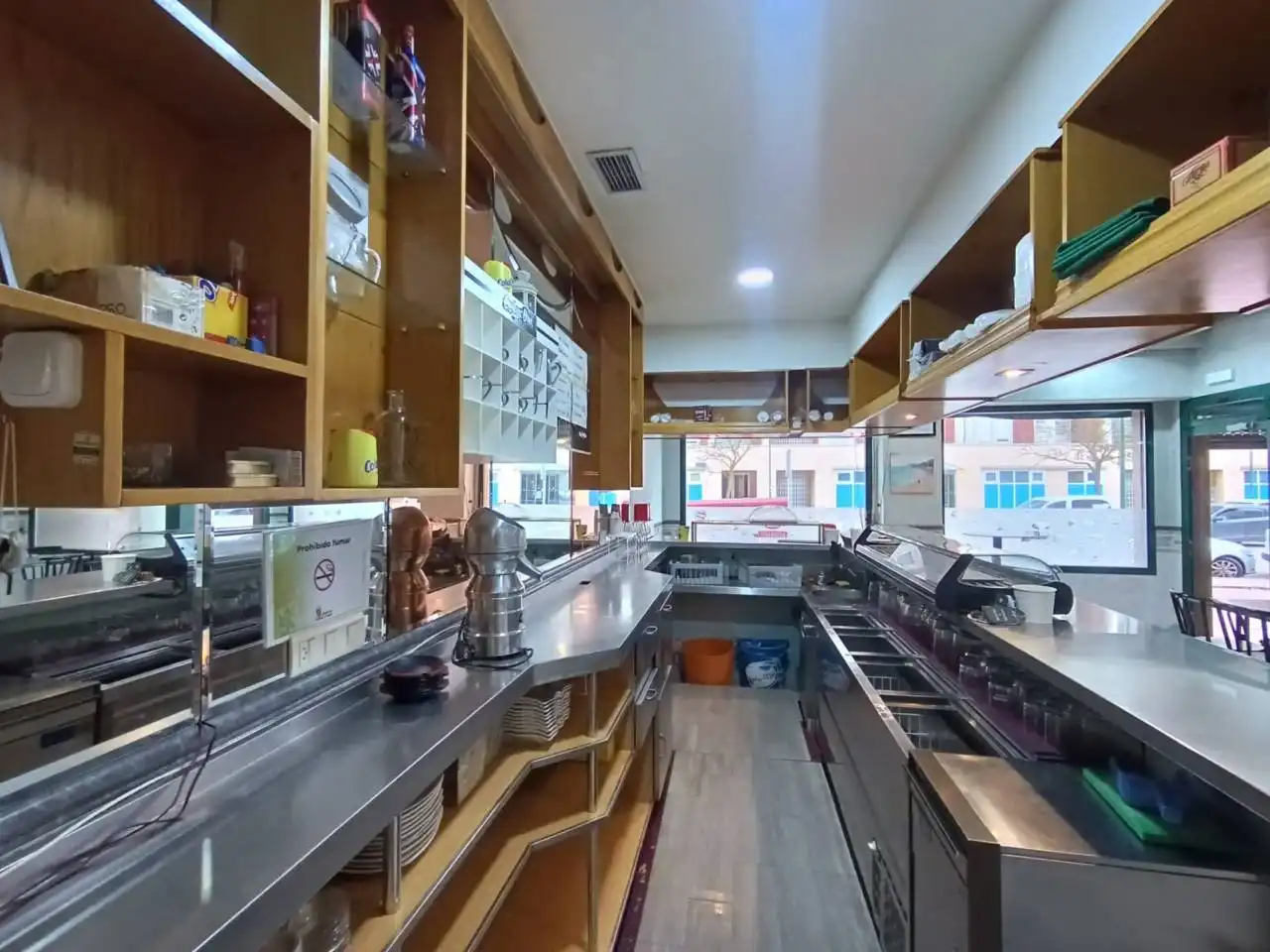 Cocina de Local en venta en Burgos con Aire acondicionado