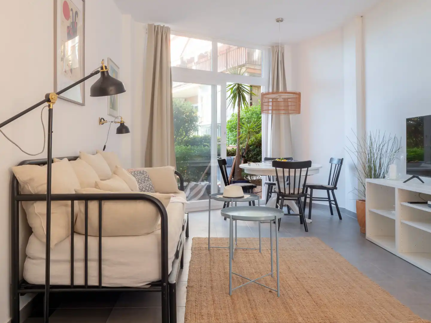 Sala d'estar de Apartament en venda en  Palma de Mallorca amb Aire condicionat, Terrassa i Piscina