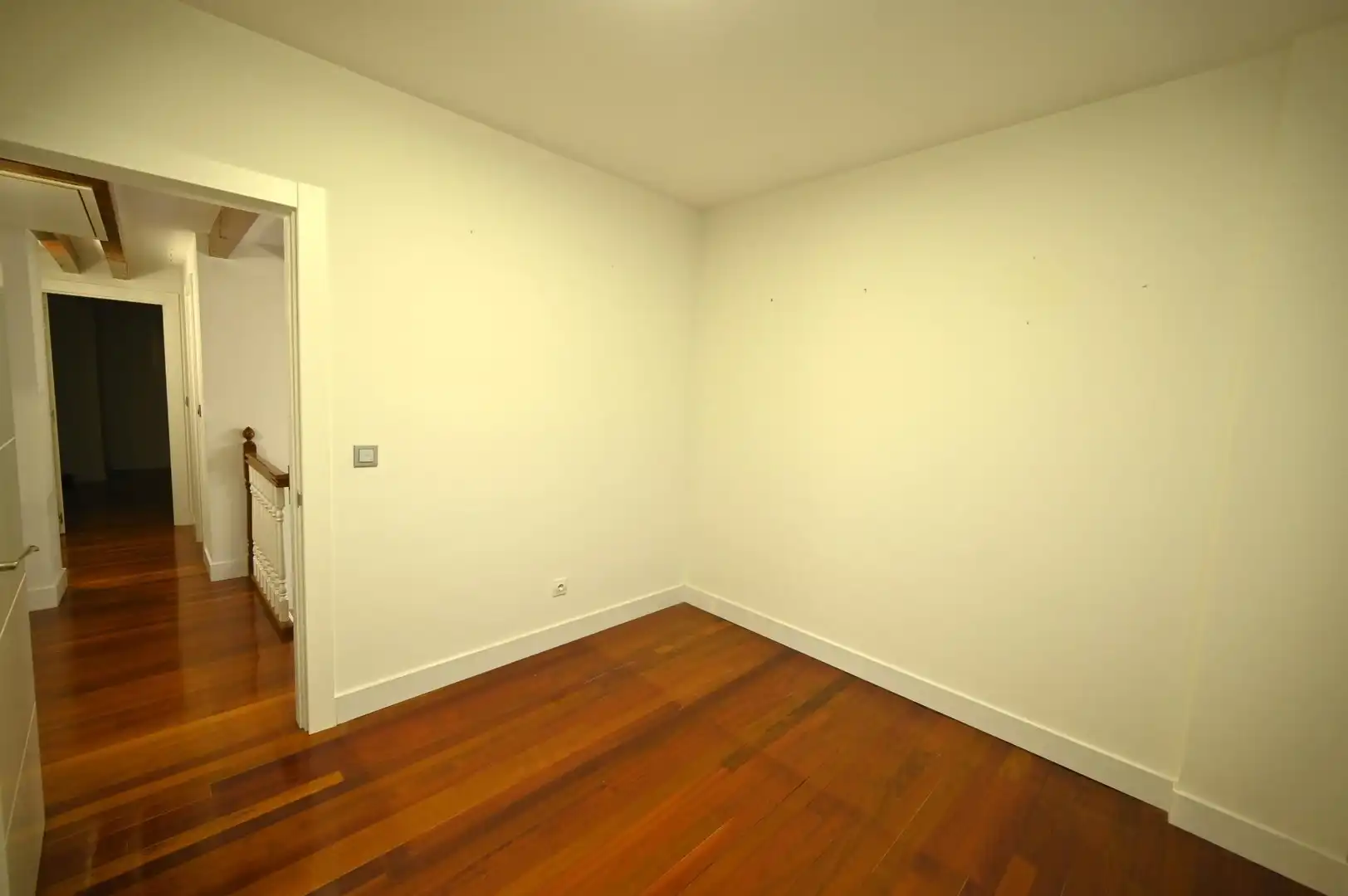 Casa adosada en venta en Loiu con Aire acondicionado, Calefacción y Jardín privado