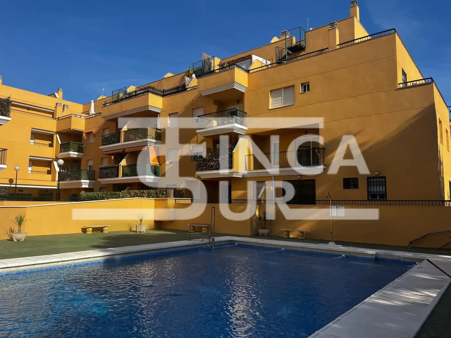 Flat with terrace for sale in Calle Aviación 16, imagen 3