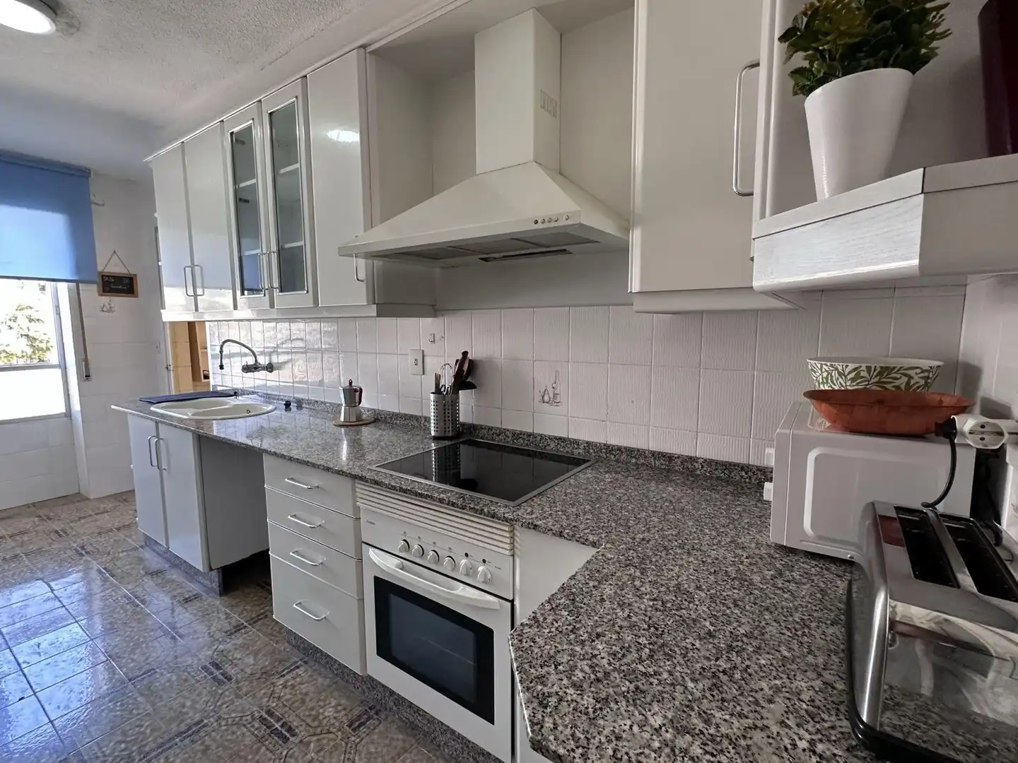 Cocina de Piso en venta en Cartagena con Trastero y Balcón