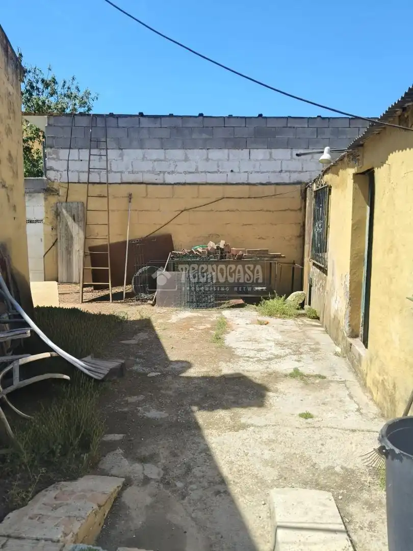Country homes for sale in Alcalá de Guadaira  with Storage room