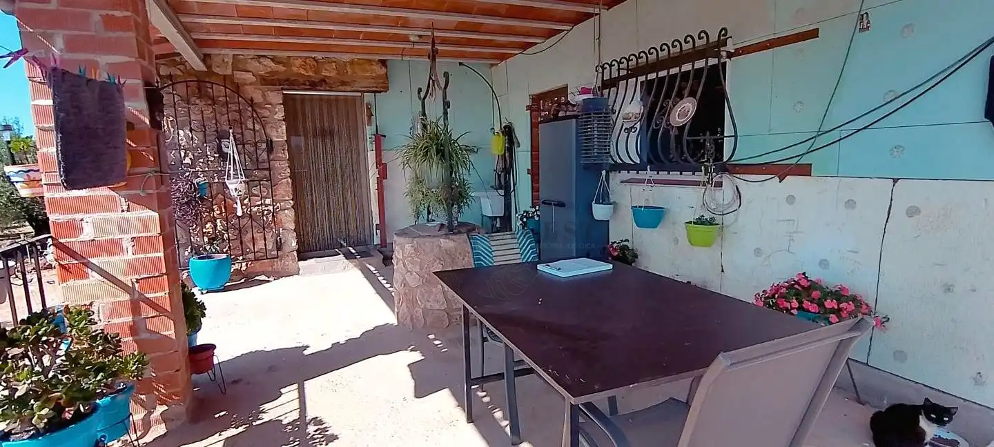 Casa con jardín en venta en Camarles, imagen 4