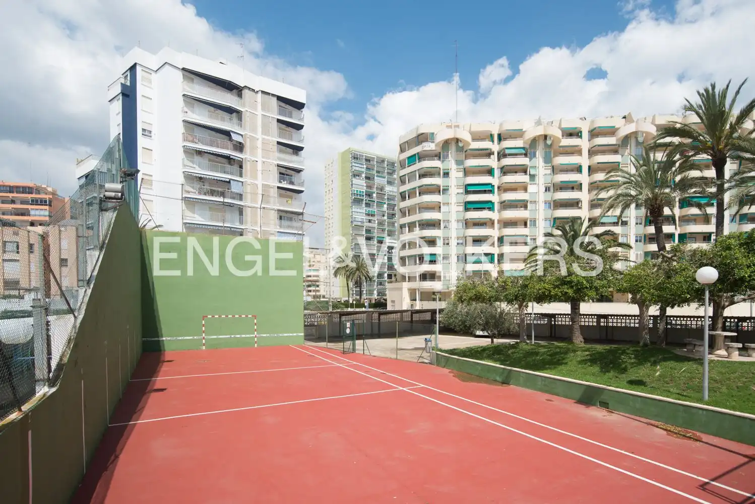 Piso con terraza en alquiler en Avinguda Neptuno, imagen 50