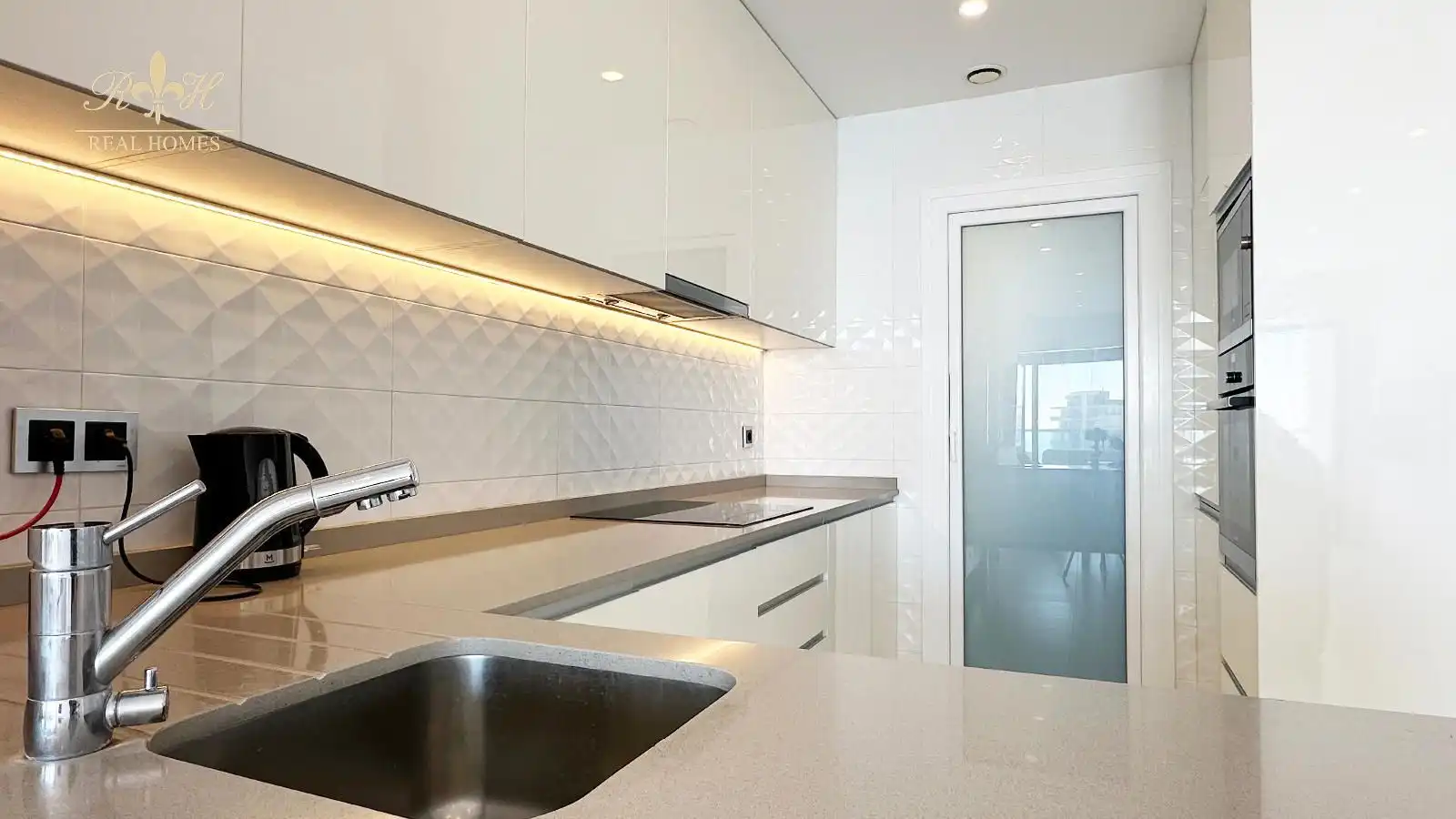 Kitchen of Flat for rent in Benidorm  with Air Conditioner, Heating and Terrace
