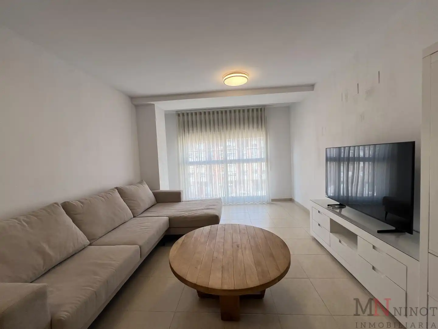 Flat for rent in Ensanche - Parque del Oeste