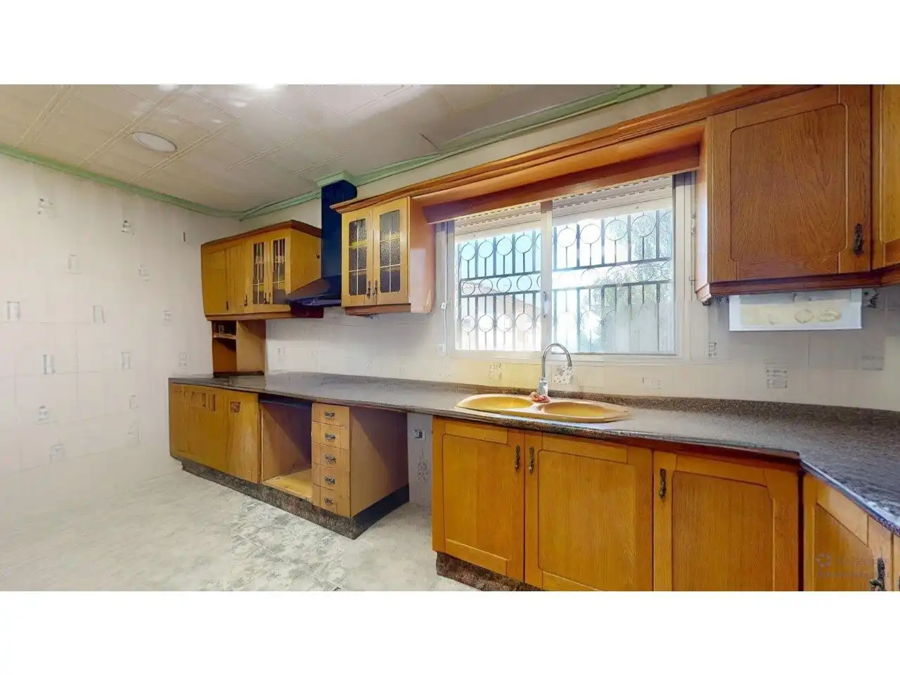 Cocina de Casa o chalet en venta en La Pobla de Vallbona con Jardín privado y Piscina