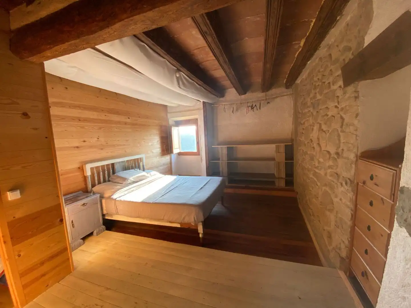 Bedroom of Flat for share in Montmajor, Barcelona