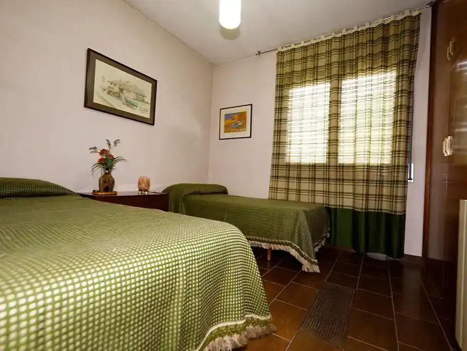 Dormitori de Casa o xalet en venda en La Garriga amb Aire condicionat, Jardí privat i Traster