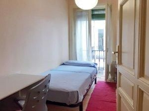 Bedroom of Flat to share in  Madrid Capital  with Heating and Parquet flooring