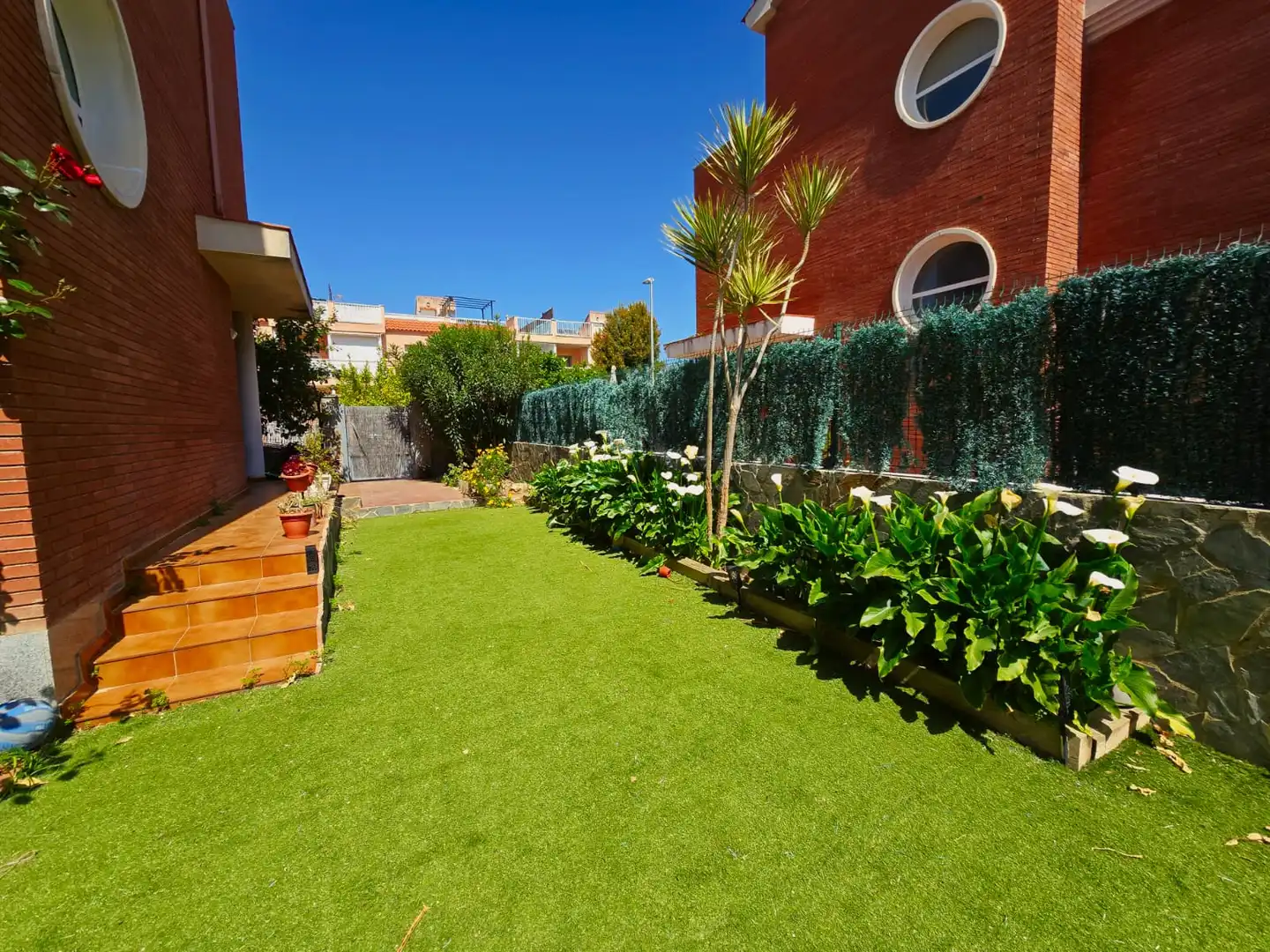 Casa a schiera con terrazza in vendita a Carrer de Farena, imagen 18