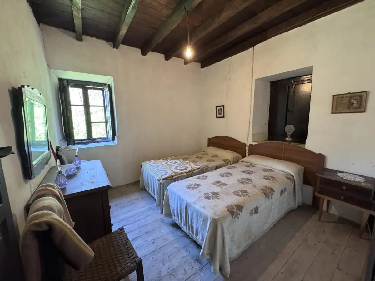 Bedroom of Country homes for sale in Peñamellera Alta  with Private garden