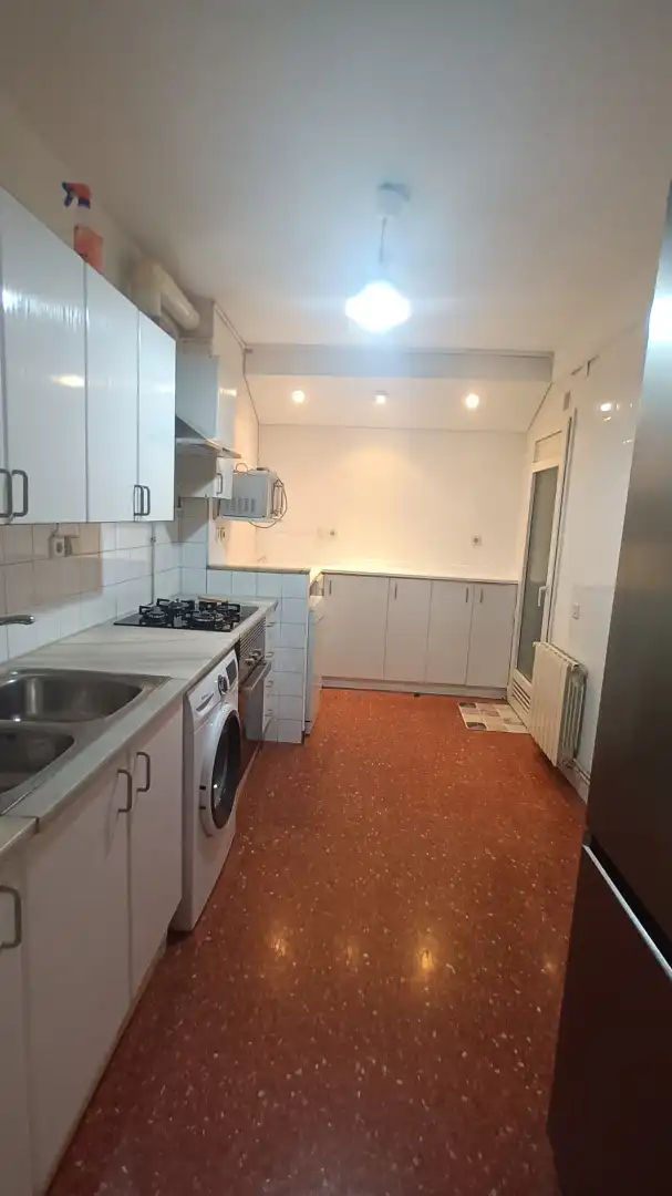 Flat for rent in Passeig de la Peira, El Turó de la Peira