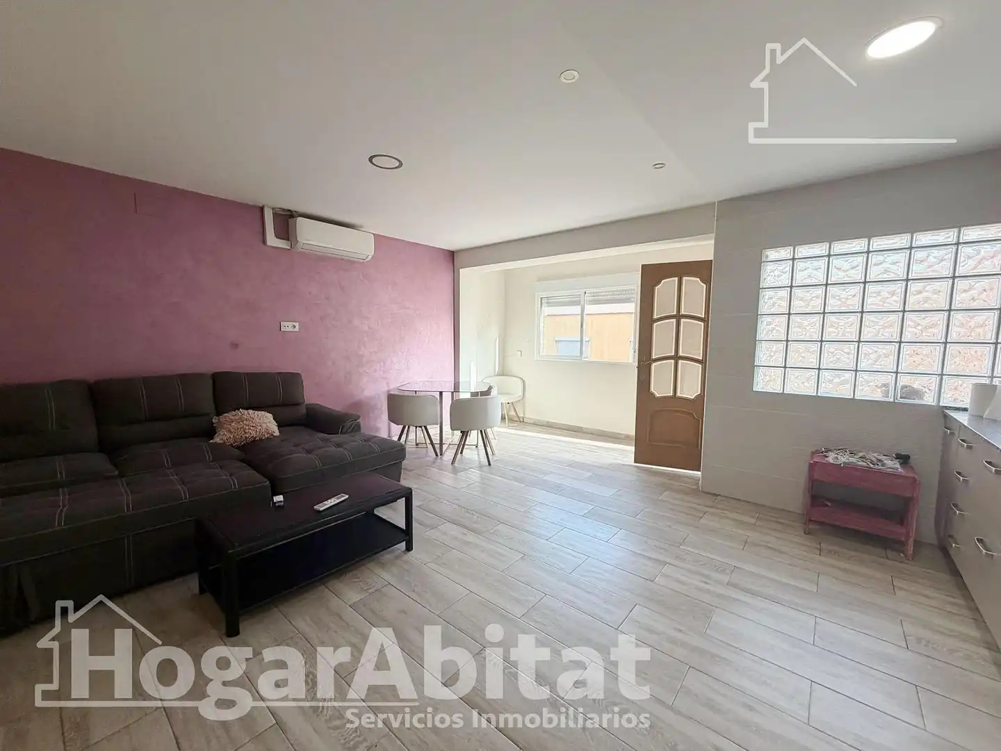 Sala d'estar de Pis en venda en Sagunto / Sagunt amb Aire condicionat i Balcó