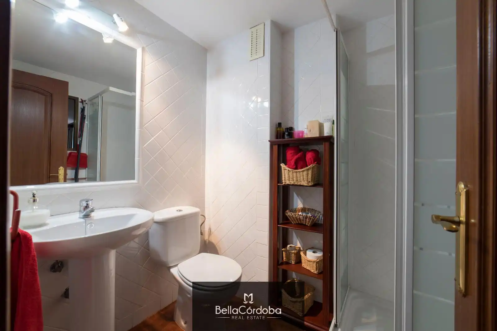 Baño de Casa adosada en venta en Córdoba con Aire acondicionado, Calefacción y Terraza