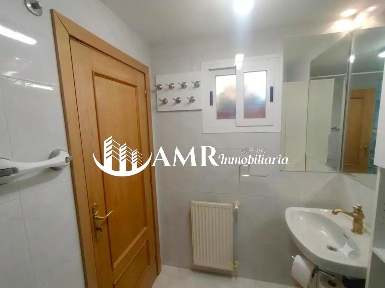 Baño de Dúplex en venta en Fuenlabrada con Aire acondicionado, Calefacción y Parquet