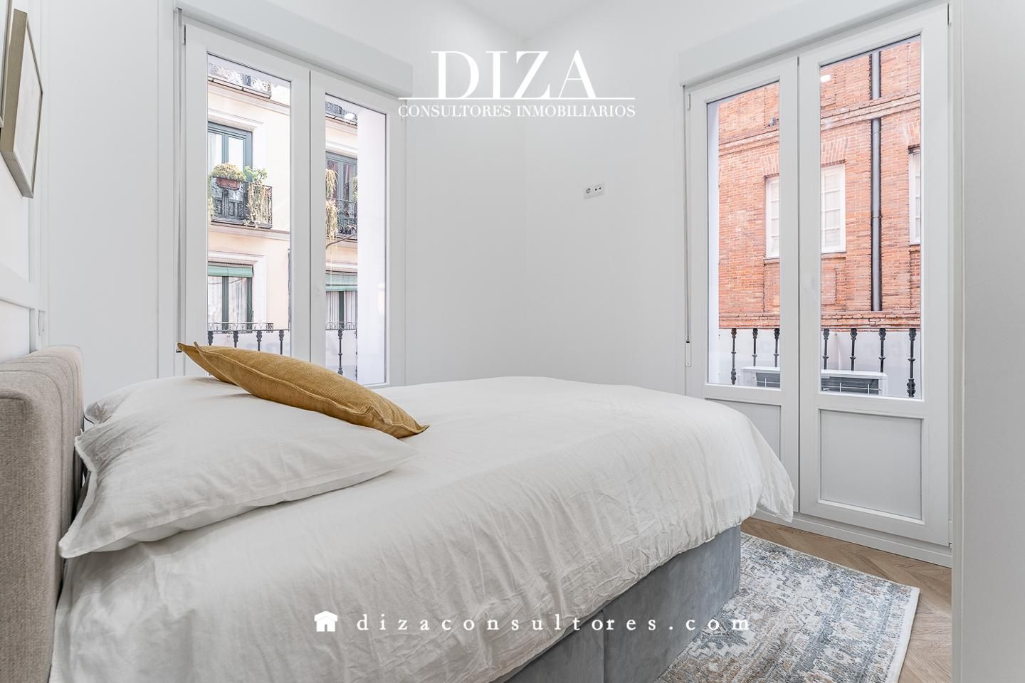 Habitación de Piso en venta en  Madrid Capital con Aire acondicionado y Amueblado