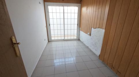Foto 3 de Piso en venta en La Maurina, Barcelona