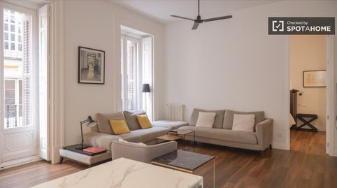 Foto 4 de Habitació a Universidad - Malasaña, Madrid Capital