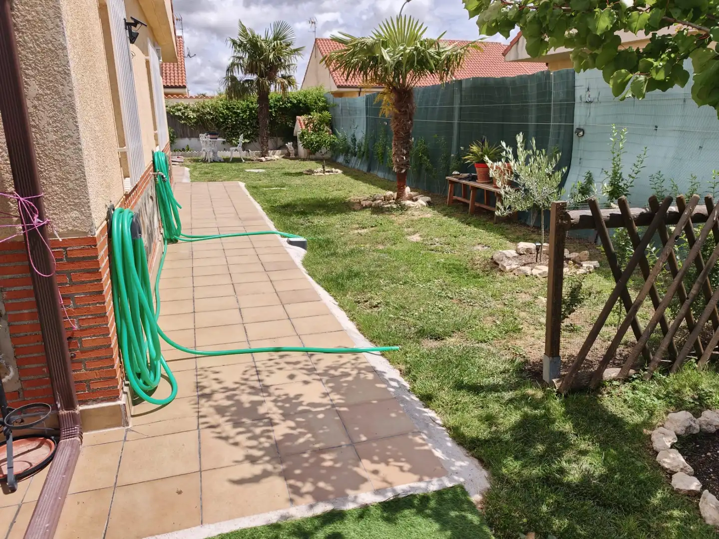 Jardín de Casa o chalet en venta en Novés con Aire acondicionado, Calefacción y Jardín privado