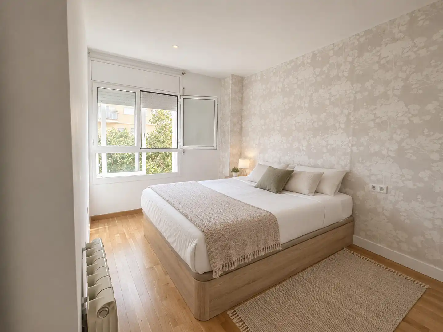 Habitación de Ático en venta en Sitges con Calefacción, Parquet y Terraza