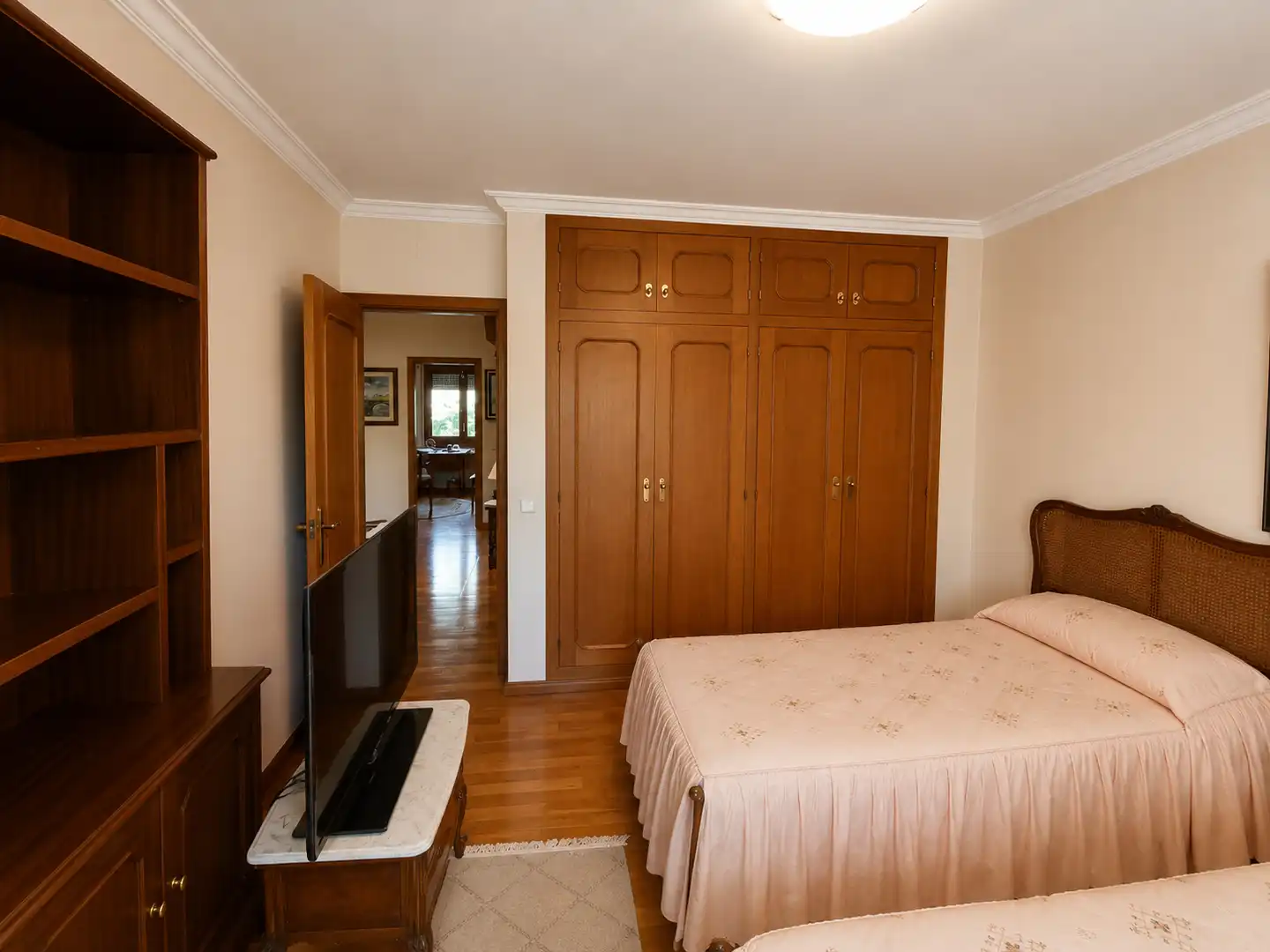 Dormitori de Casa o xalet de lloguer en Girona amb Aire condicionat, Calefacció i Jardí privat