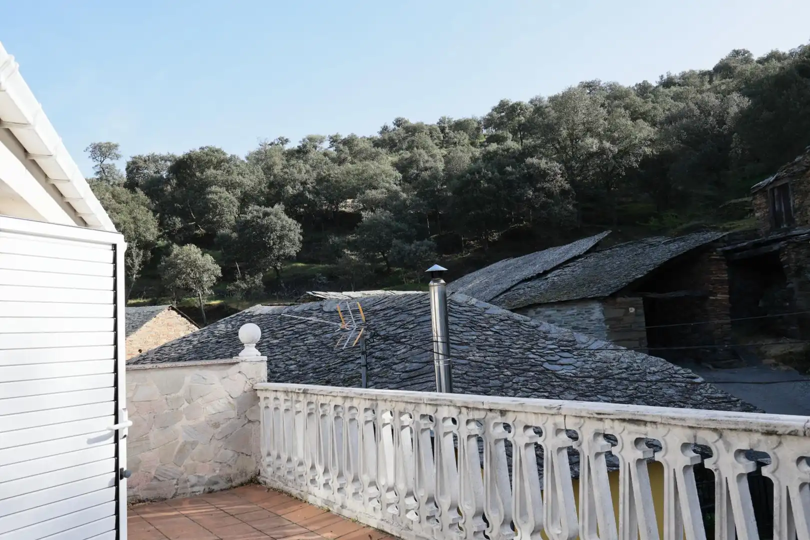 Terraza de Casa adosada en venta en Vega de Espinareda con Calefacción