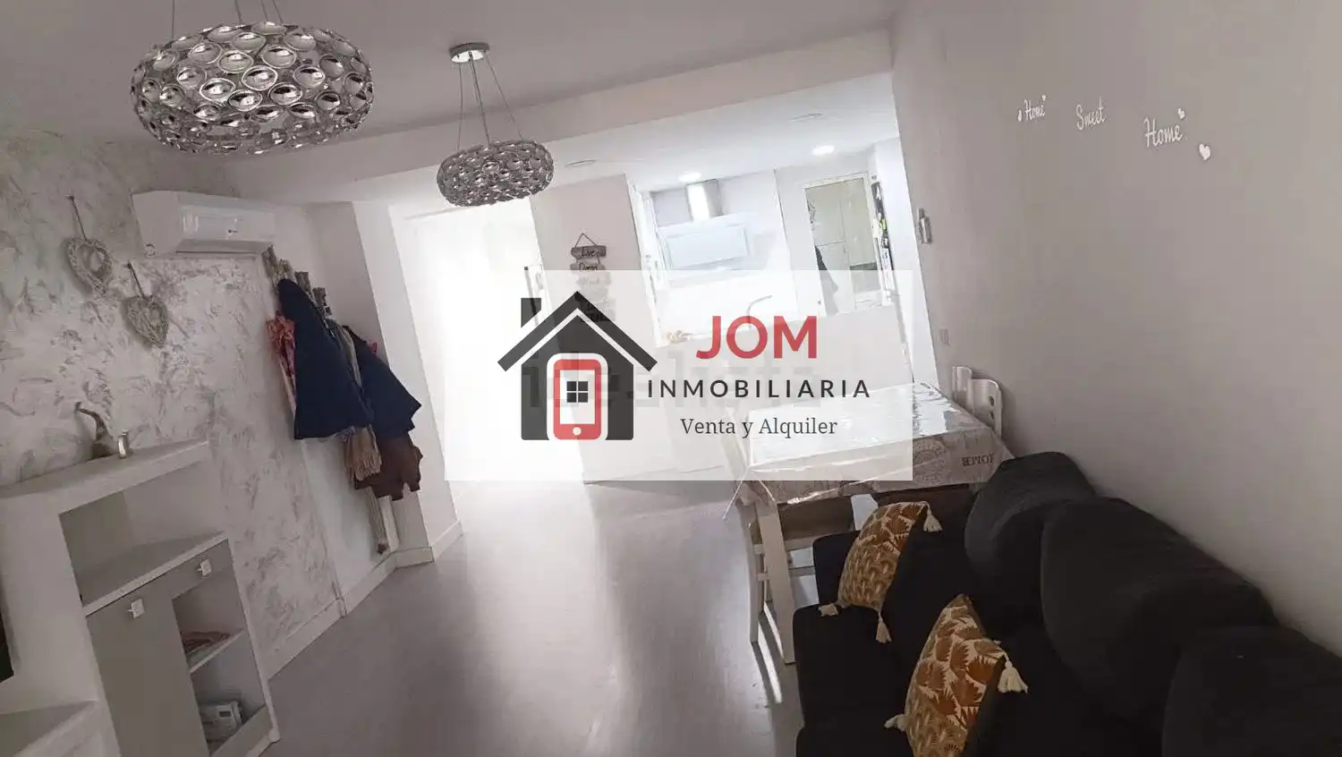Piso con terraza en venta en Feria